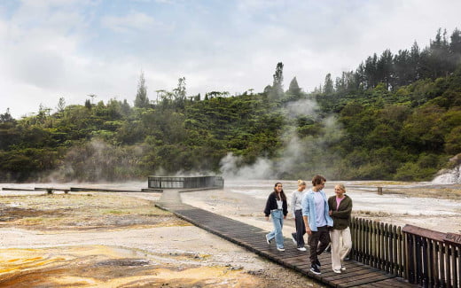 Geothermal wonders in the Wairakei Terraces in Taupō, New Zealand