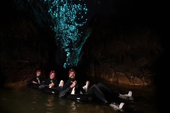 Waitomo Caves rafting 